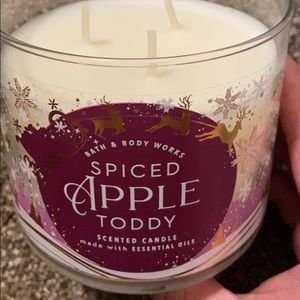Bath and body works candles
